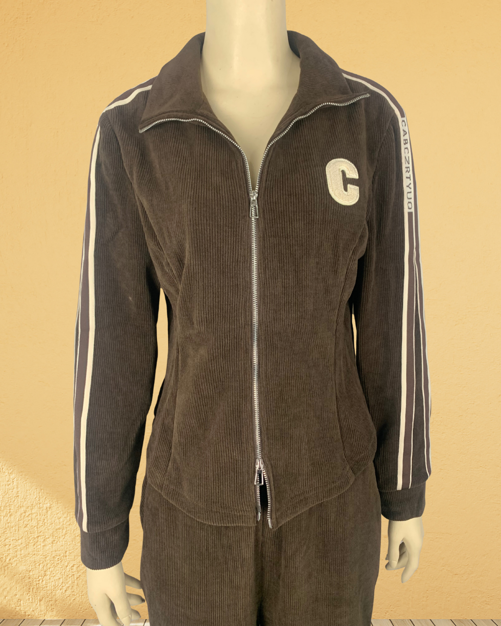 Trendy 2-Piece Tracksuit