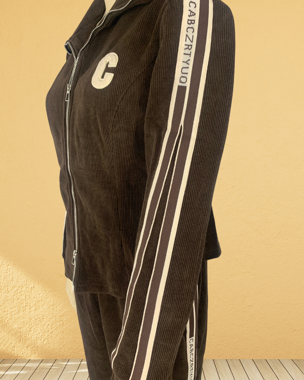 Trendy 2-Piece Tracksuit