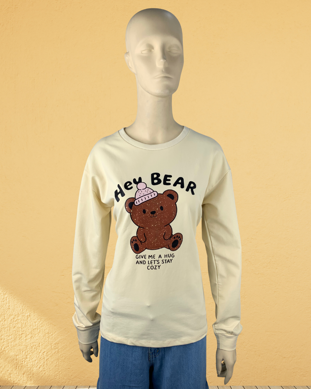 Hey Bear Graphic T-Shirt