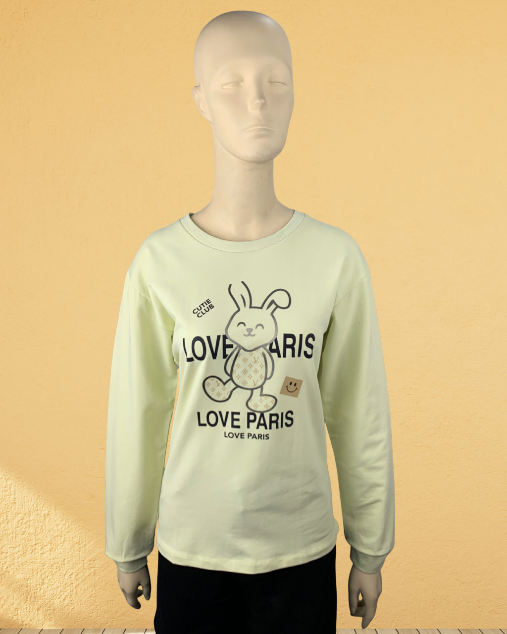 Love Paris Graphic T-Shirt