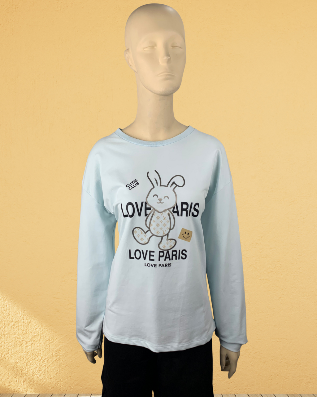 Love Paris Graphic T-Shirt