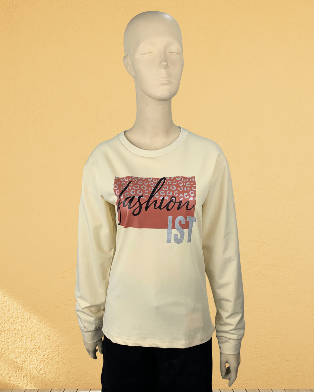 Fashionist Graphic T-Shirt