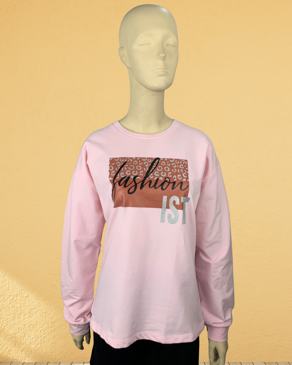 Fashionist Graphic T-Shirt
