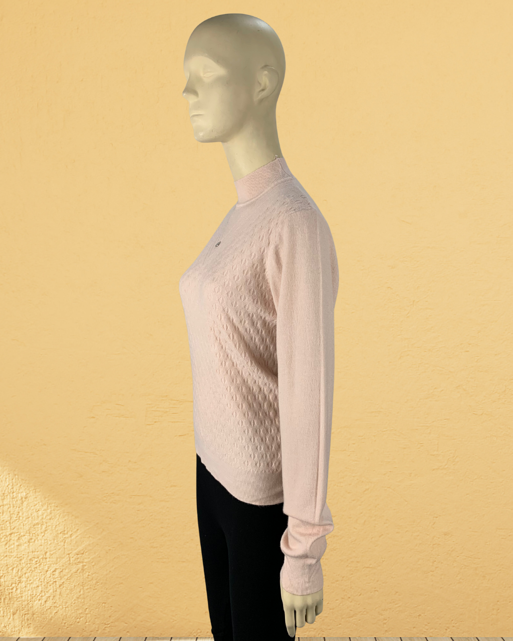 Sweater with Diamond Design