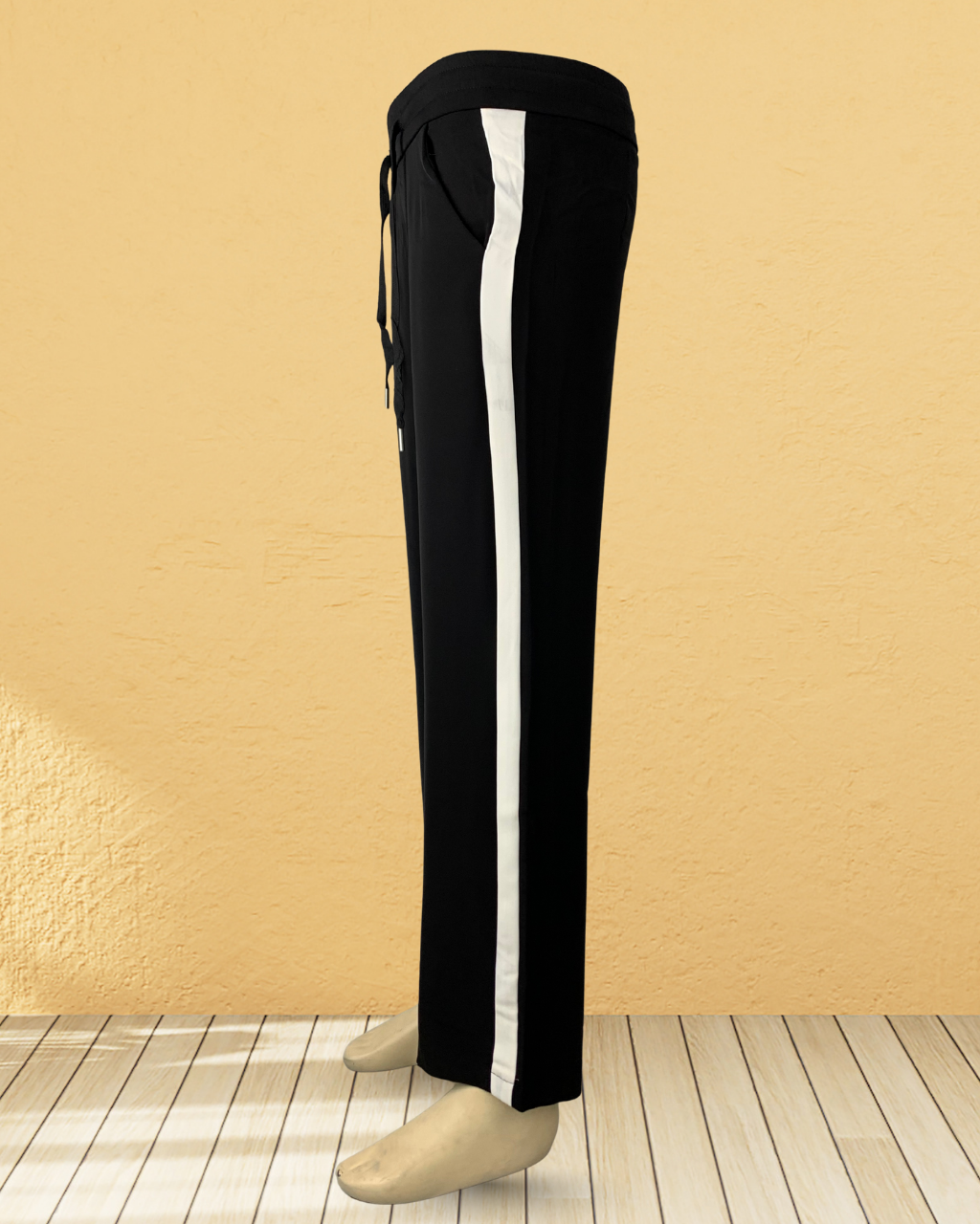 Trouser with White Lining