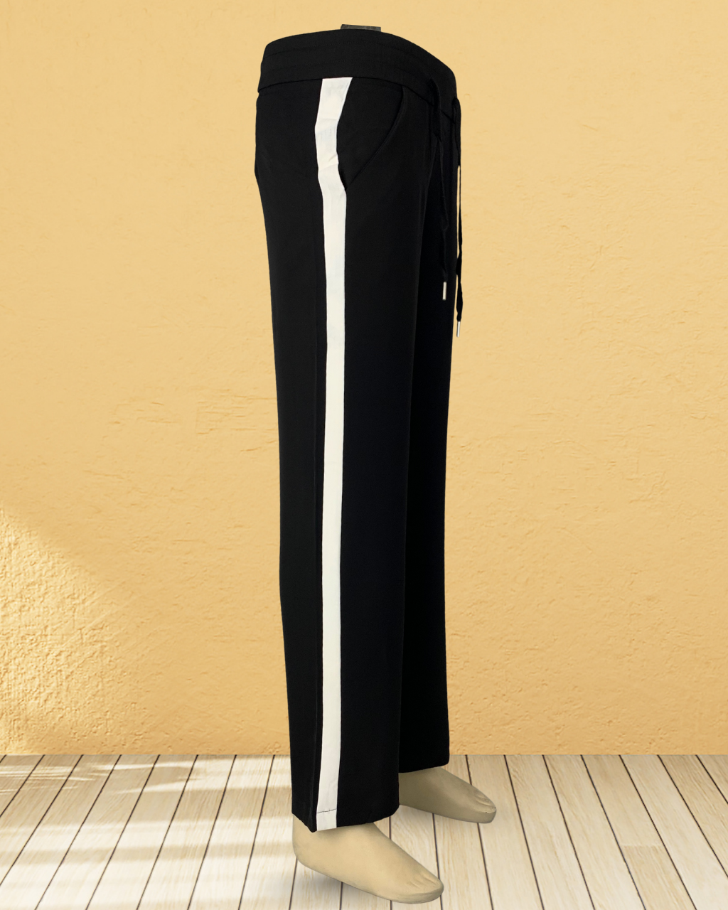 Trouser with White Lining